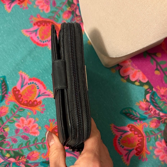 Prada Black Compact Zipper Wallet - Picture 3 of 13
